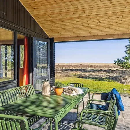 Laghmund - From The Sea By Interhome * Hals